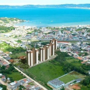 Apto aconchegante e novo.